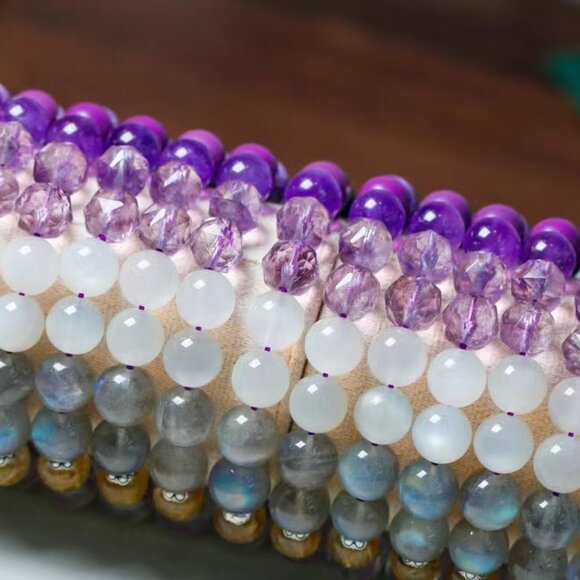 Handmade | Natural Crystal Healing Bracelet - Picture 5 of 7